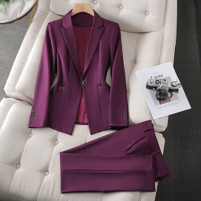 Aurablend - Elegant Blazer Ensemble